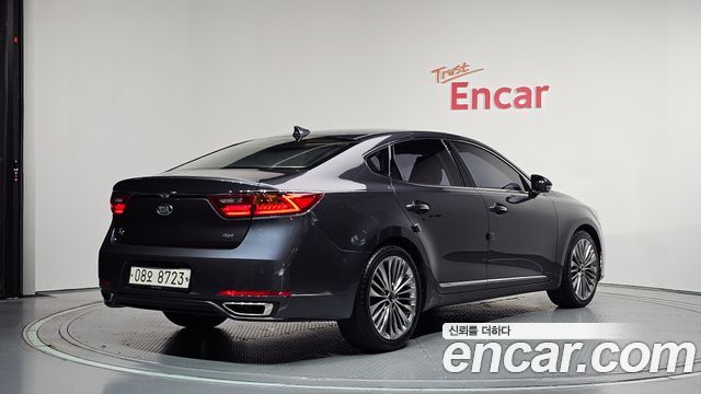 Kia K7 2017 — photo 2