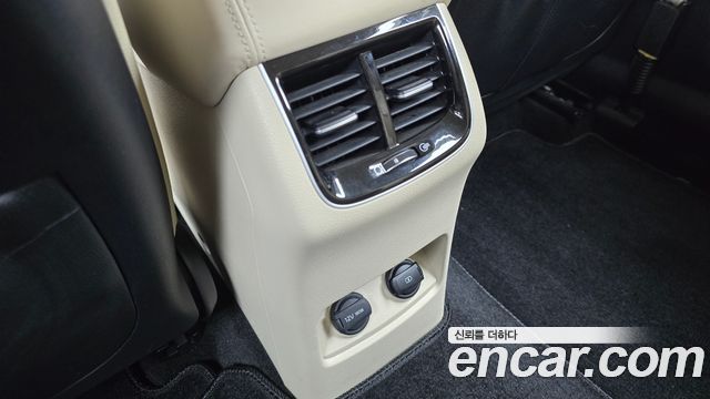 Kia K7 2017 — photo 32