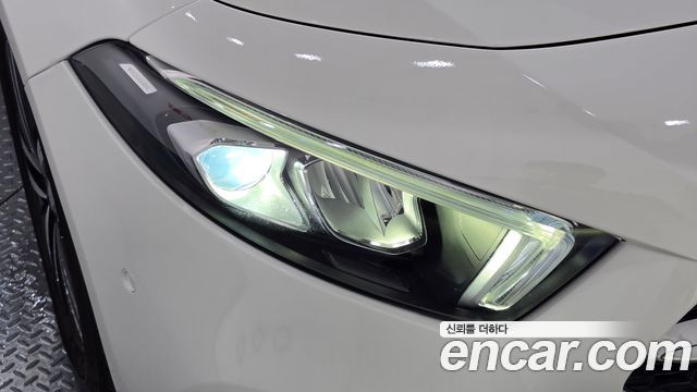 Mercedes-Benz A-Class 2022 — photo 8