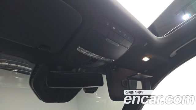 Mercedes-Benz GLC-Class 2021 — photo 27
