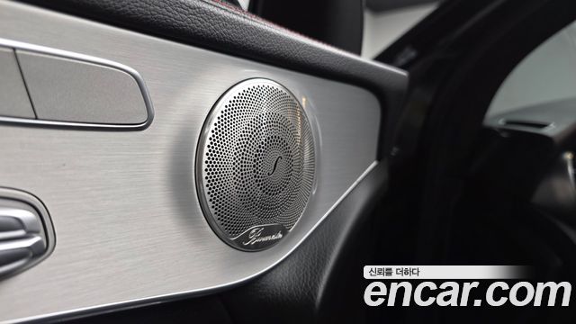 Mercedes-Benz GLC-Class 2021 — photo 34