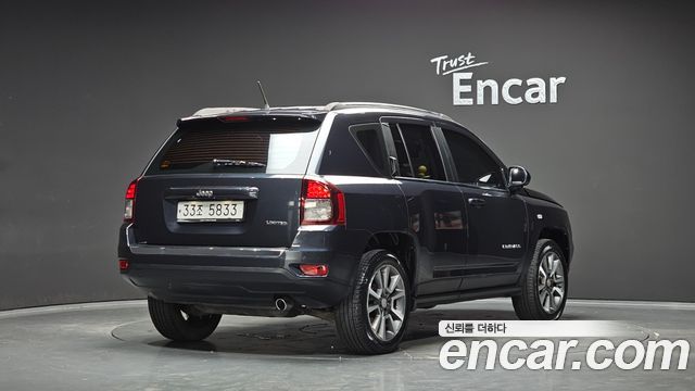 Jeep Compass 2015 — photo 2