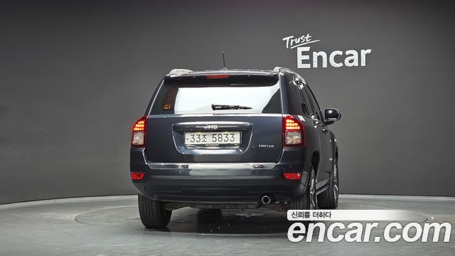 Jeep Compass 2015 — photo 4