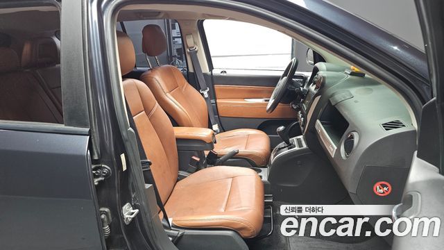 Jeep Compass 2015 — photo 10