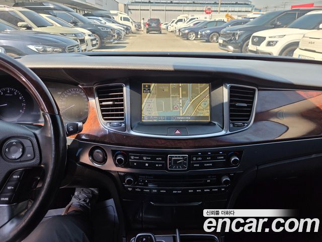 Hyundai Equus 2015 — photo 12