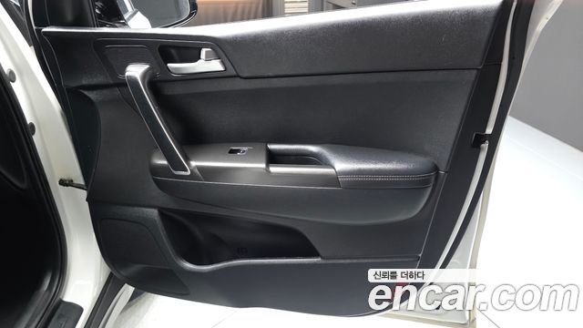 Kia Sportage 2017 — photo 14