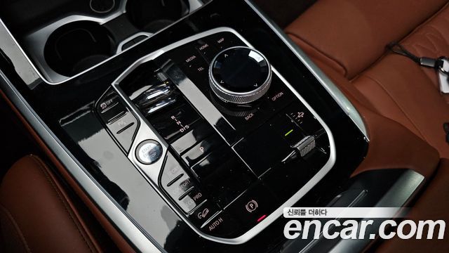 BMW X7 2024 — photo 12