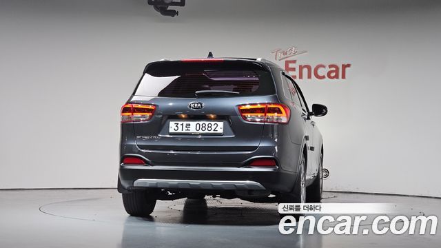 Kia Sorento 2016 — photo 4