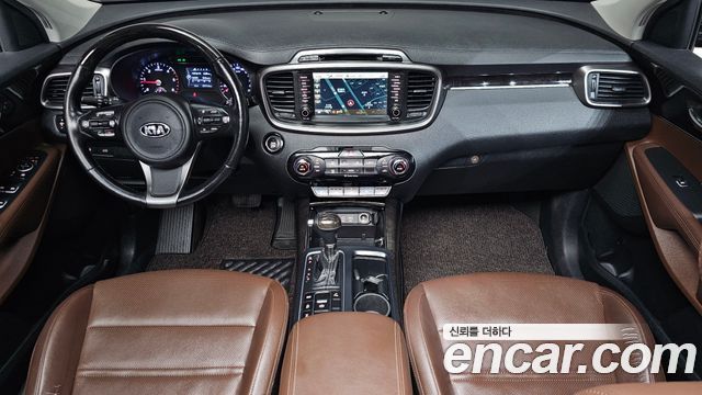 Kia Sorento 2016 — photo 10