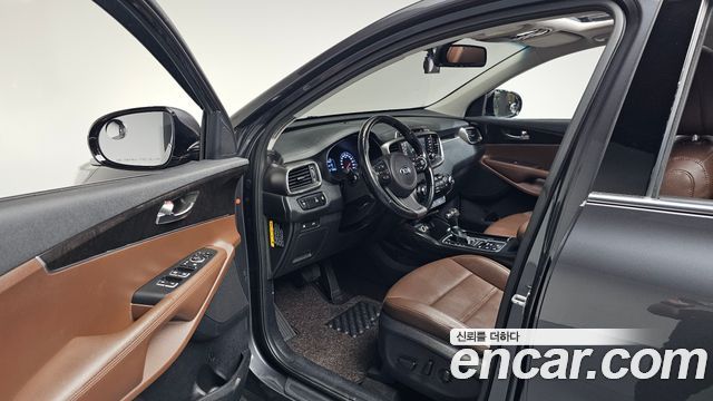 Kia Sorento 2016 — photo 13
