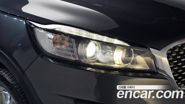 Kia Sorento 2016 — photo 8