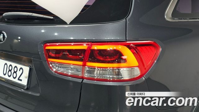 Kia Sorento 2016 — photo 9