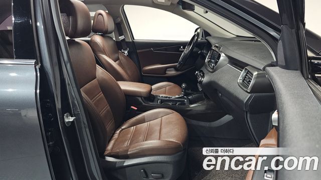 Kia Sorento 2016 — photo 16