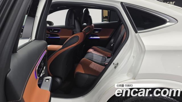 Mercedes-Benz GLC-Class 2025 — photo 11