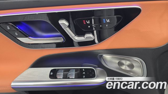 Mercedes-Benz GLC-Class 2025 — photo 14