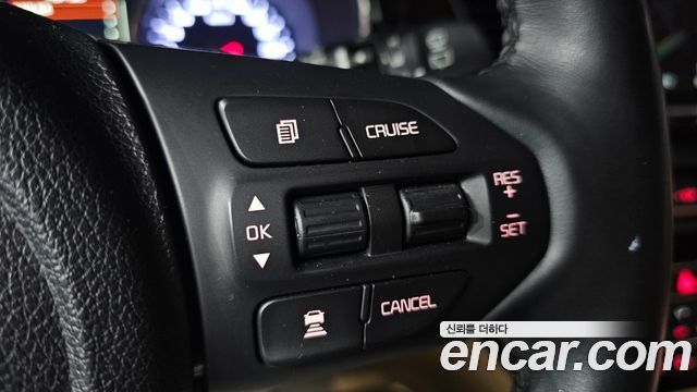 Kia Canival 2020 — photo 13