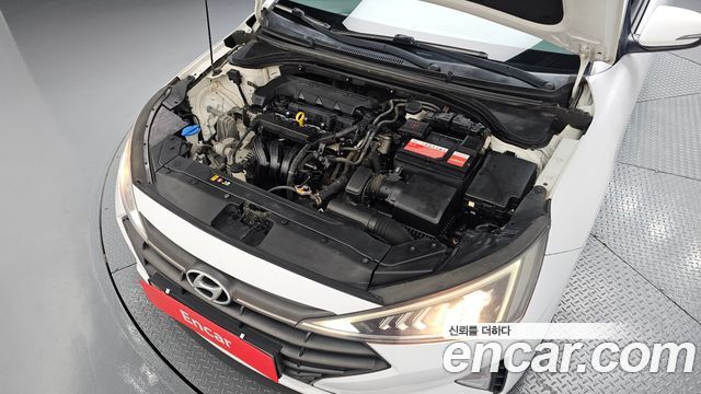 Hyundai AVANTE 2019 — photo 6