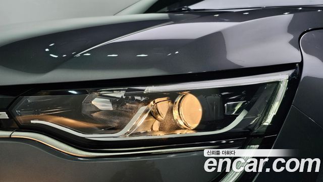 Renault Korea SM6 2017 — photo 8