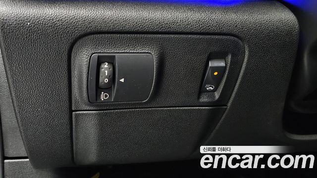 Renault Korea SM6 2017 — photo 27