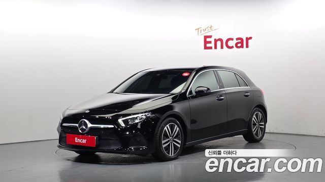 Mercedes-Benz A-Class 2022 — photo 1