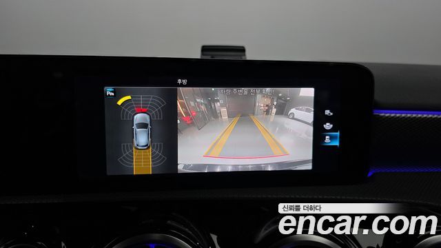 Mercedes-Benz A-Class 2022 — photo 16