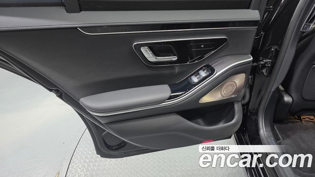 Mercedes-Benz S-Class 2021 — photo 15