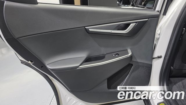 Kia EV6 2024 — photo 15