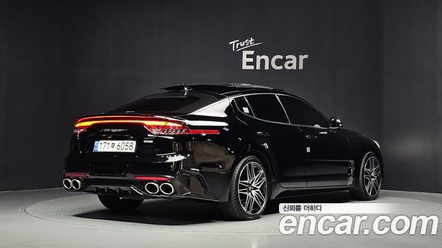 Kia Stinger 2021 — photo 2