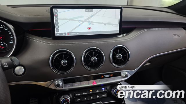 Kia Stinger 2021 — photo 14