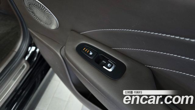Kia Stinger 2021 — photo 18