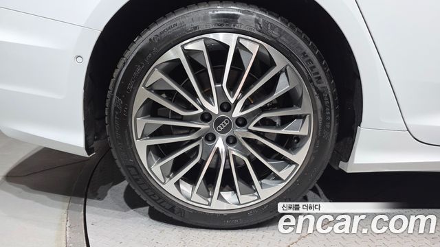 Audi A6 2025 — photo 5