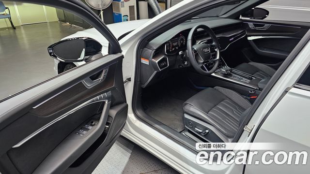 Audi A6 2025 — photo 13