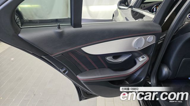 Mercedes-Benz C-Class 2020 — photo 15