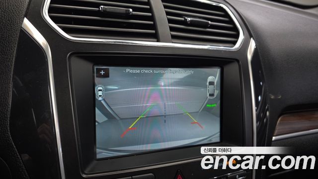 Ford Explorer 2017 — photo 15