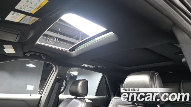 Ford Explorer 2017 — photo 16