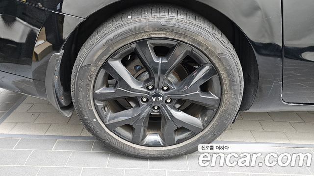 Kia Canival 2016 — photo 5