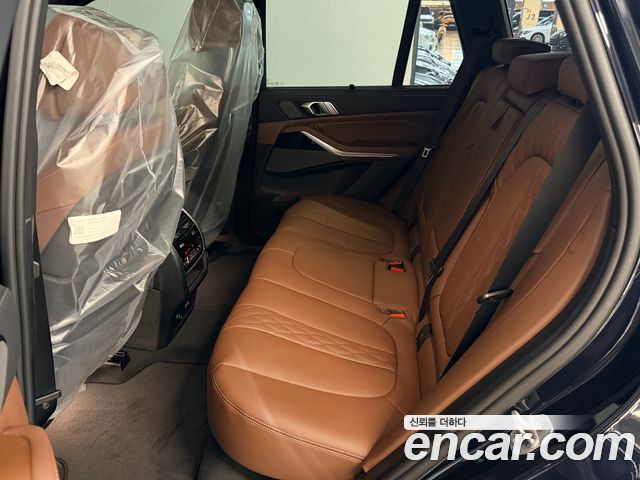 BMW X5 2026 — photo 6