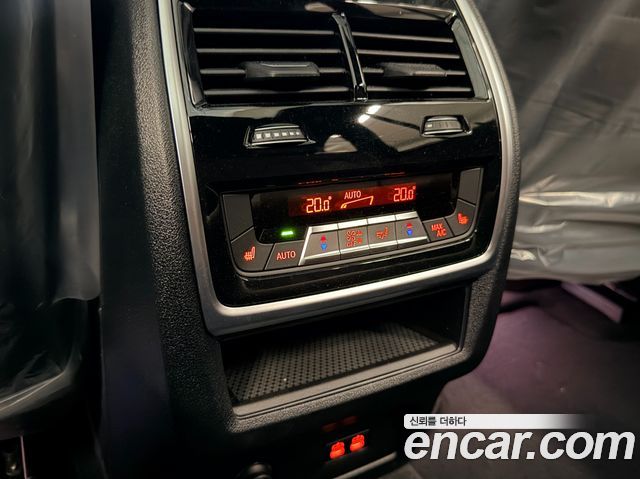 BMW X5 2026 — photo 18