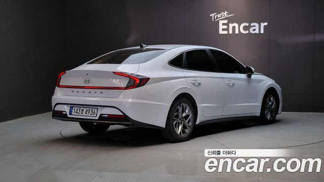Hyundai Sonata 2023 — photo 2