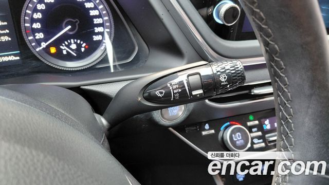 Hyundai Sonata 2023 — photo 25