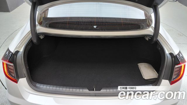 Hyundai Sonata 2023 — photo 28