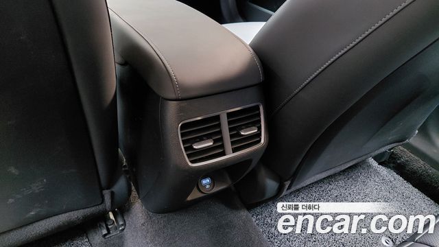 Hyundai Sonata 2023 — photo 30