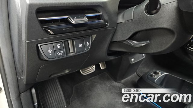 Kia EV6 2022 — photo 20