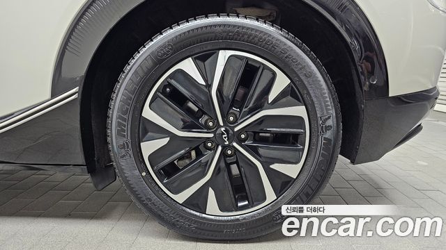 Kia EV6 2022 — photo 7