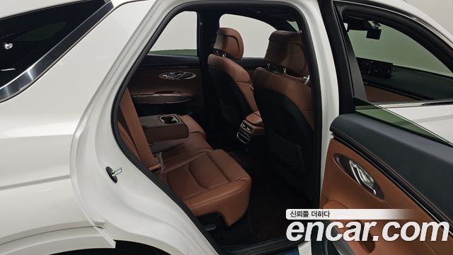 Genesis GV70 2024 — photo 18