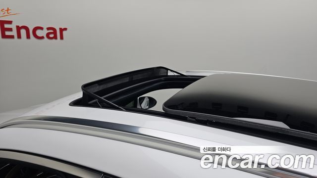 Genesis GV70 2024 — photo 22