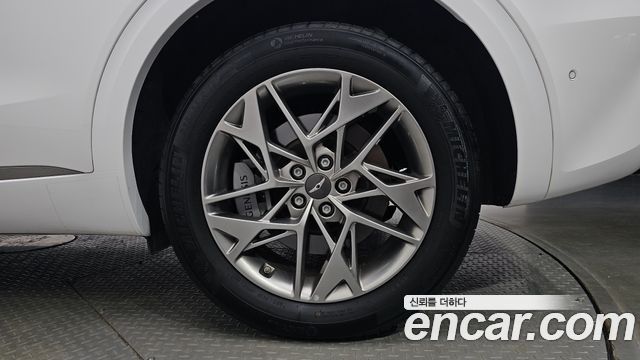 Genesis GV70 2024 — photo 7
