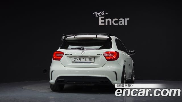 Mercedes-Benz A-Class 2015 — photo 4