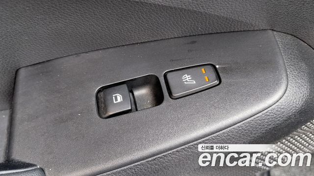Kia Seltos 2023 — photo 28