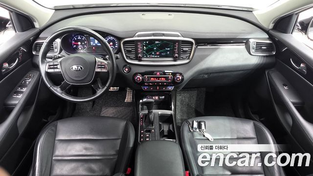 Kia Sorento 2019 — photo 10